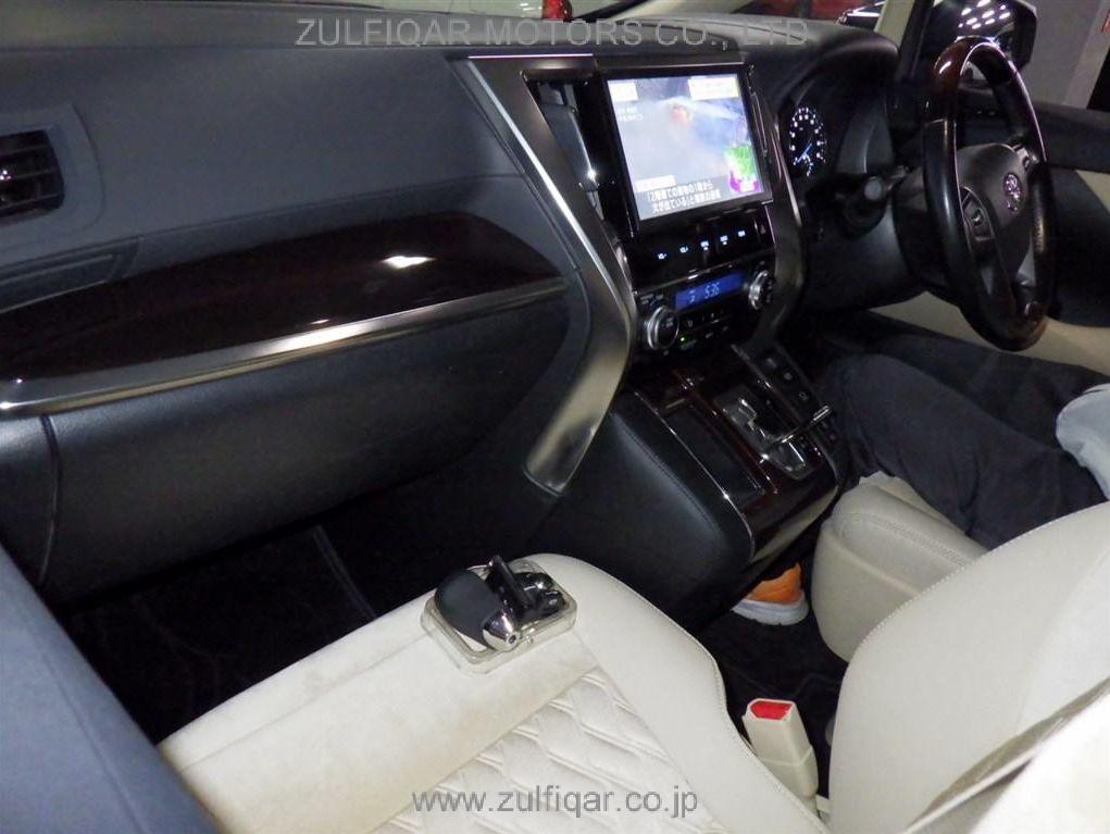 TOYOTA ALPHARD 2017 Image 3