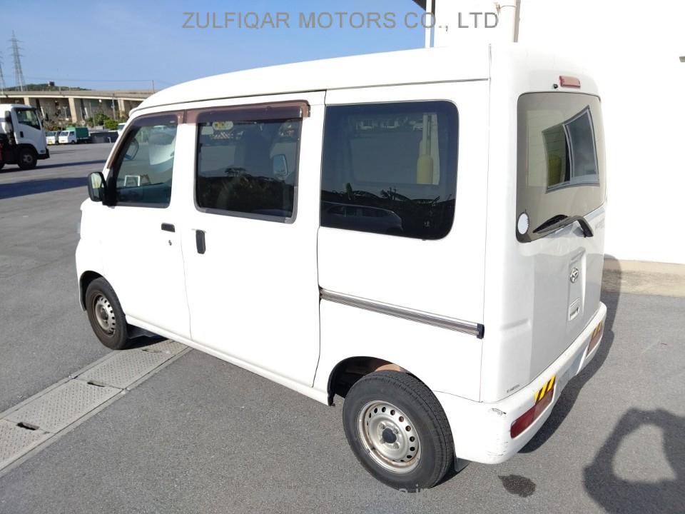 DAIHATSU HIJET CARGO 2017 Image 4