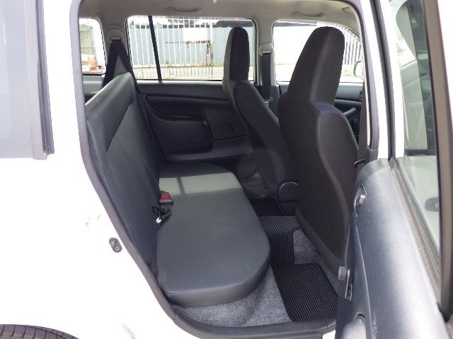 TOYOTA PROBOX 2017 Image 26