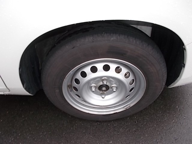 TOYOTA PROBOX 2017 Image 33