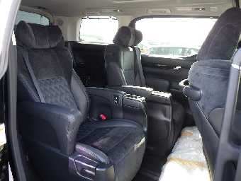 TOYOTA VELLFIRE 2017 Image 8