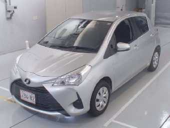 TOYOTA VITZ 2017 Image 1