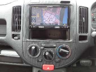 NISSAN A.D S/V 2017 Image 9