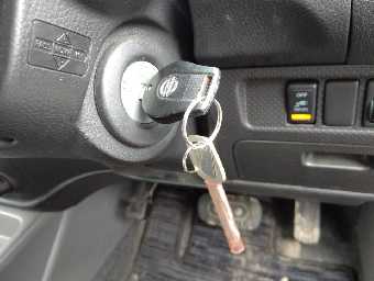 NISSAN A.D S/V 2017 Image 12