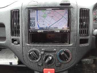 NISSAN A.D S/V 2017 Image 8