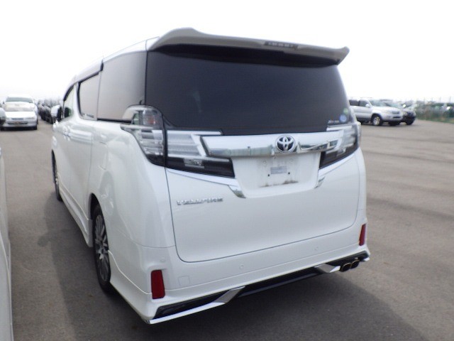 TOYOTA VELLFIRE 2017 Image 22