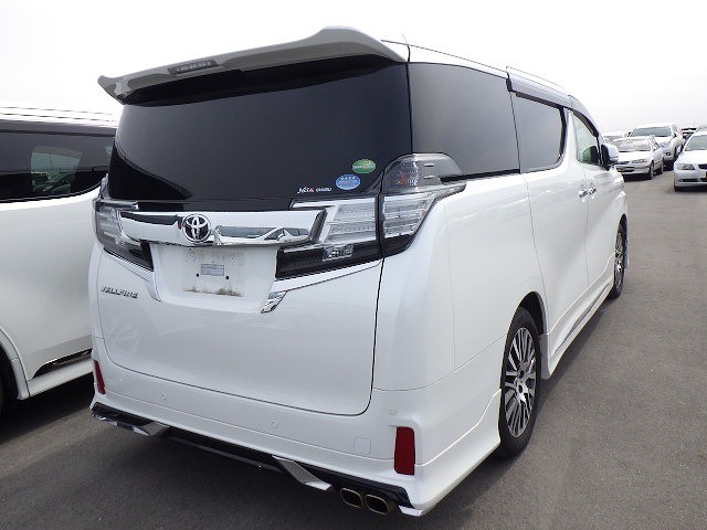 TOYOTA VELLFIRE 2017 Image 23