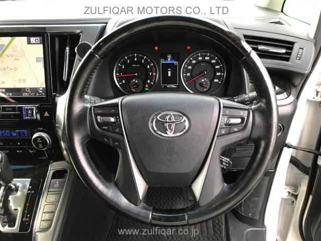 TOYOTA VELLFIRE 2017 Image 7