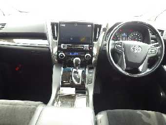 TOYOTA VELLFIRE 2017 Image 8