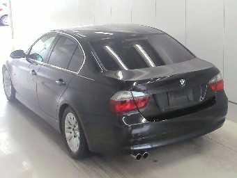 BMW 3 SERIES 2005 Image 2