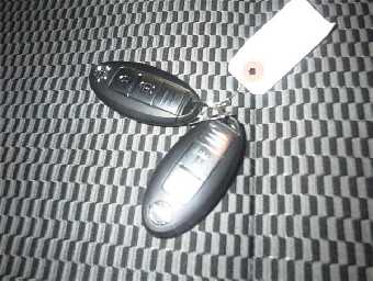 NISSAN MARCH 2018 Image 4