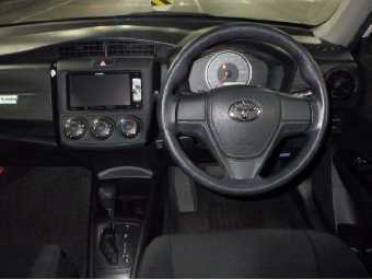 TOYOTA COROLLA AXIO 2018 Image 6