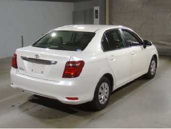 TOYOTA COROLLA AXIO 2018 Image 2