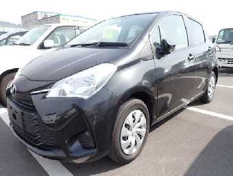 TOYOTA VITZ 2017 Image 1