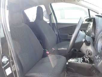 TOYOTA VITZ 2017 Image 5