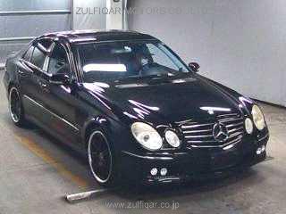 MERCEDES BENZ E CLASS 2002 Image 1