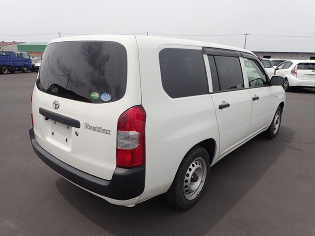 TOYOTA PROBOX 2017 Image 21