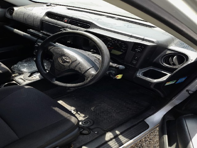 TOYOTA PROBOX 2018 Image 24