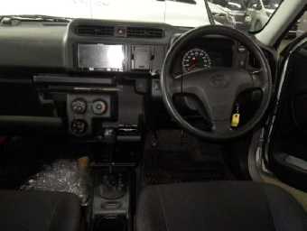 TOYOTA PROBOX 2018 Image 6