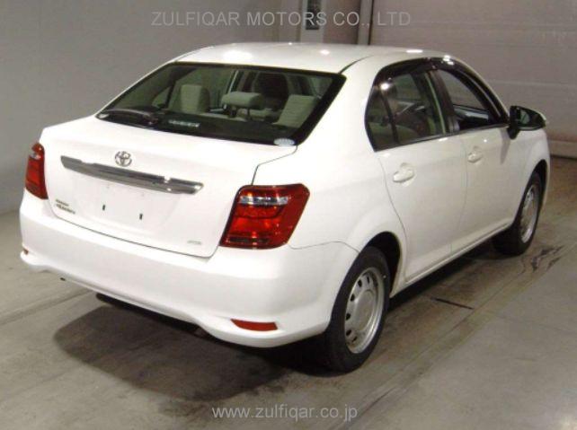 TOYOTA COROLLA AXIO 2017 Image 2