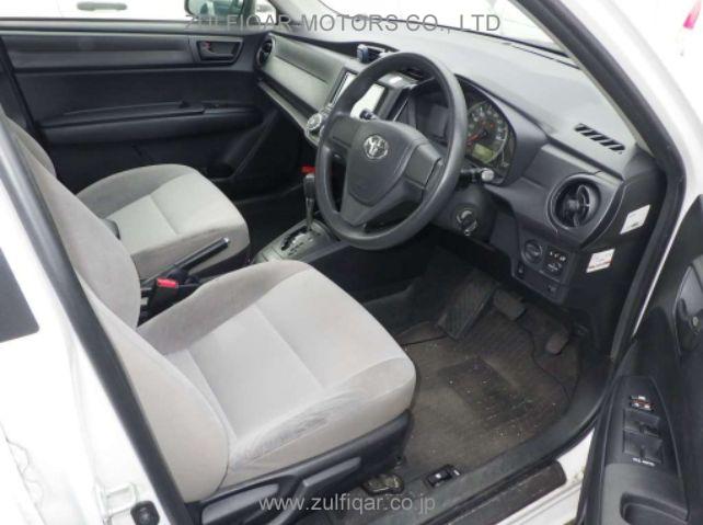 TOYOTA COROLLA AXIO 2017 Image 5