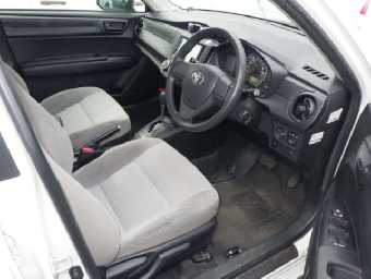 TOYOTA COROLLA AXIO 2017 Image 5