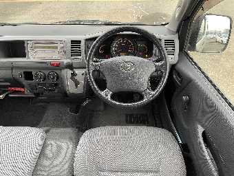 TOYOTA HIACE BUS 2010 Image 15