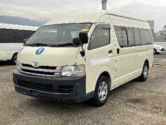 TOYOTA HIACE BUS 2010 Image 20