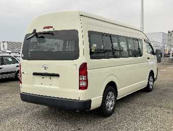 TOYOTA HIACE BUS 2010 Image 22