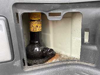 TOYOTA HIACE BUS 2010 Image 24