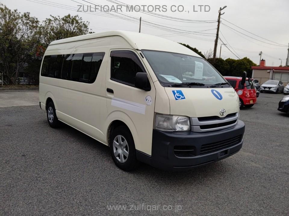 TOYOTA HIACE BUS 2010 Image 6