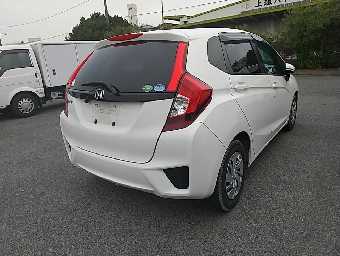 HONDA FIT 2017 Image 2