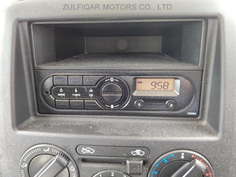 NISSAN NV200 VANETTE 2017 Image 9