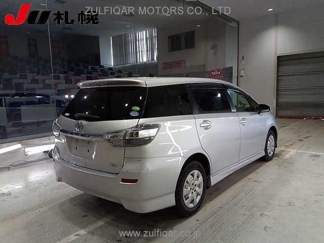TOYOTA WISH 2017 Image 2
