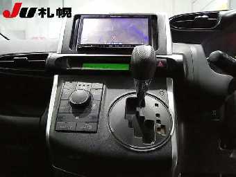 TOYOTA WISH 2017 Image 6