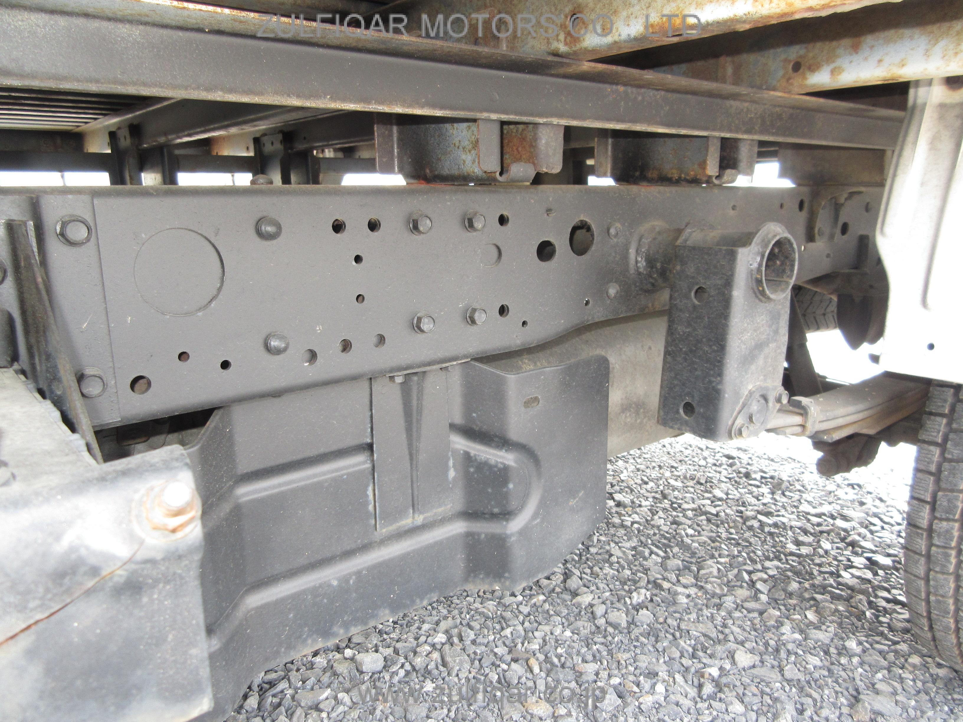 NISSAN VANETTE TRUCK 2000 Image 11