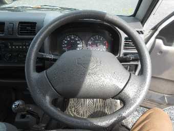 NISSAN VANETTE TRUCK 2000 Image 7