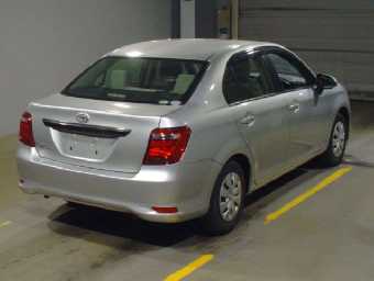 TOYOTA COROLLA AXIO 2017 Image 2