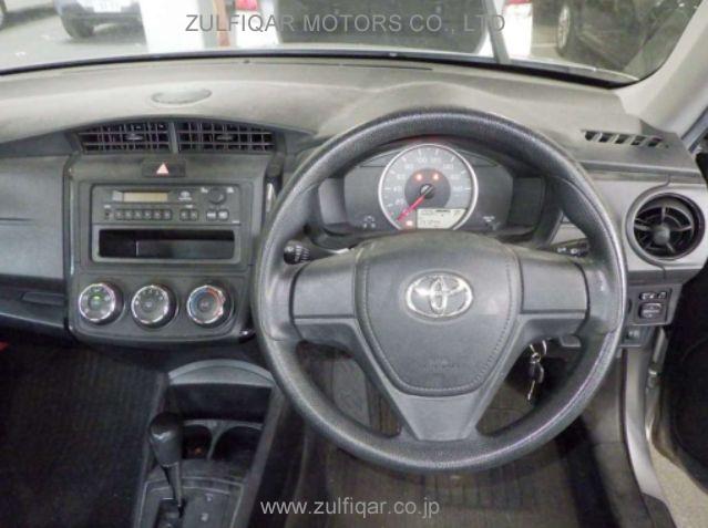 TOYOTA COROLLA AXIO 2017 Image 6