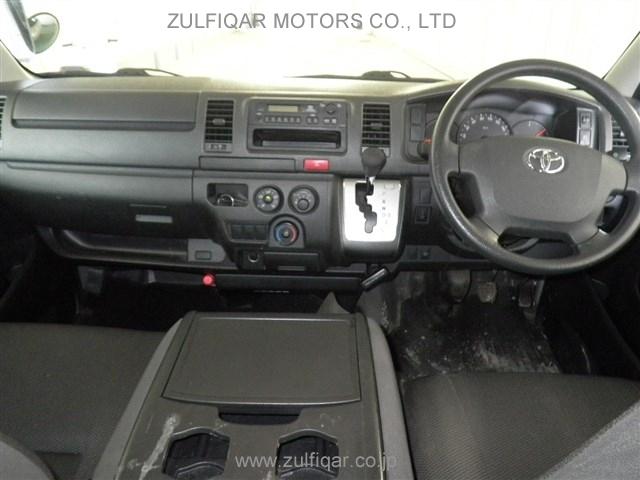 TOYOTA HIACE 2017 Image 4