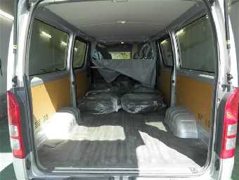 TOYOTA HIACE 2017 Image 5