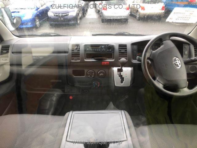 TOYOTA HIACE 2017 Image 6