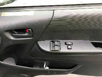 TOYOTA HIACE 2017 Image 7