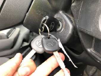 TOYOTA HIACE 2017 Image 8