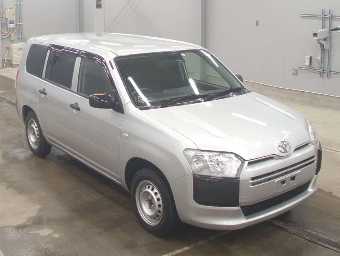 TOYOTA SUCCEED 2017 Image 5