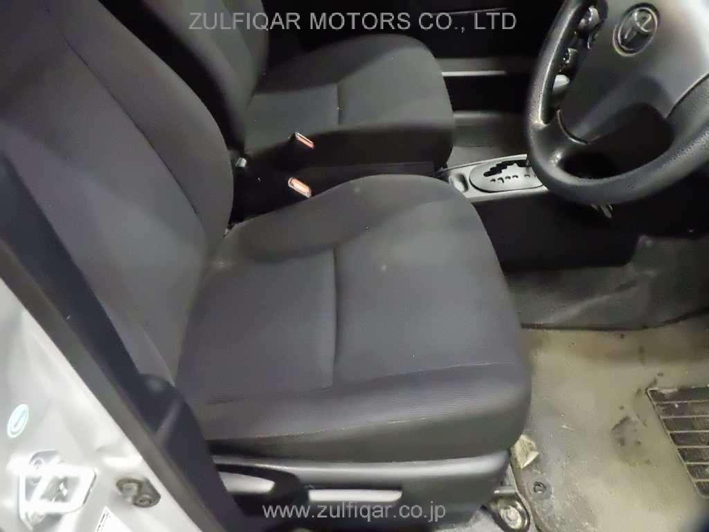 TOYOTA SUCCEED 2017 Image 8