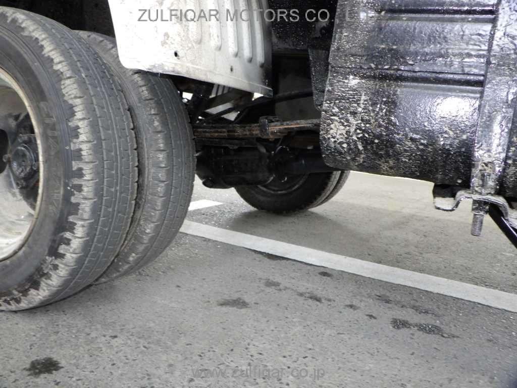 MAZDA BONGO TRUCK 1992 Image 11