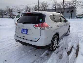 NISSAN X-TRAIL 2017 Image 2