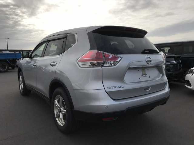 NISSAN X-TRAIL 2017 Image 22