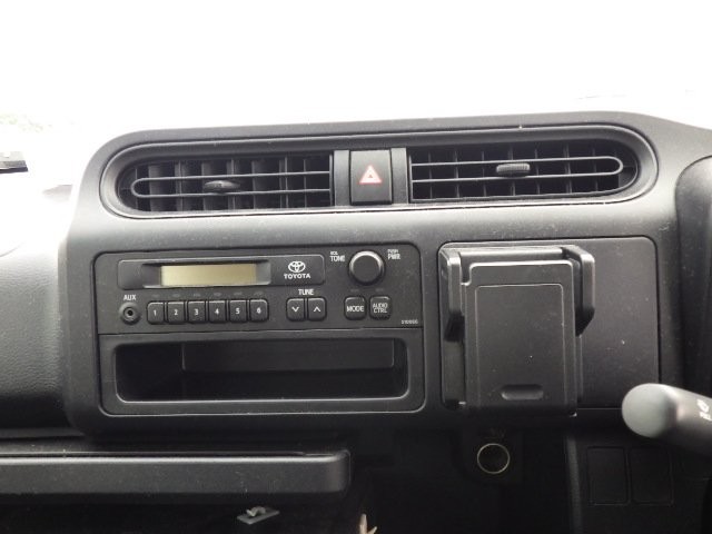 TOYOTA PROBOX 2017 Image 23